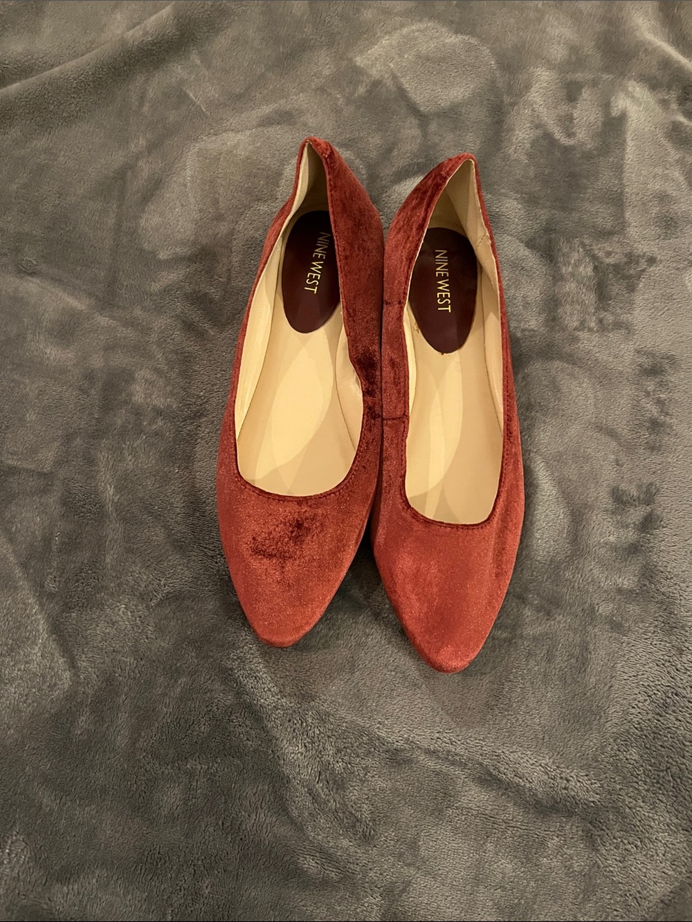 Nine West Rust Velvet Pointed Flats